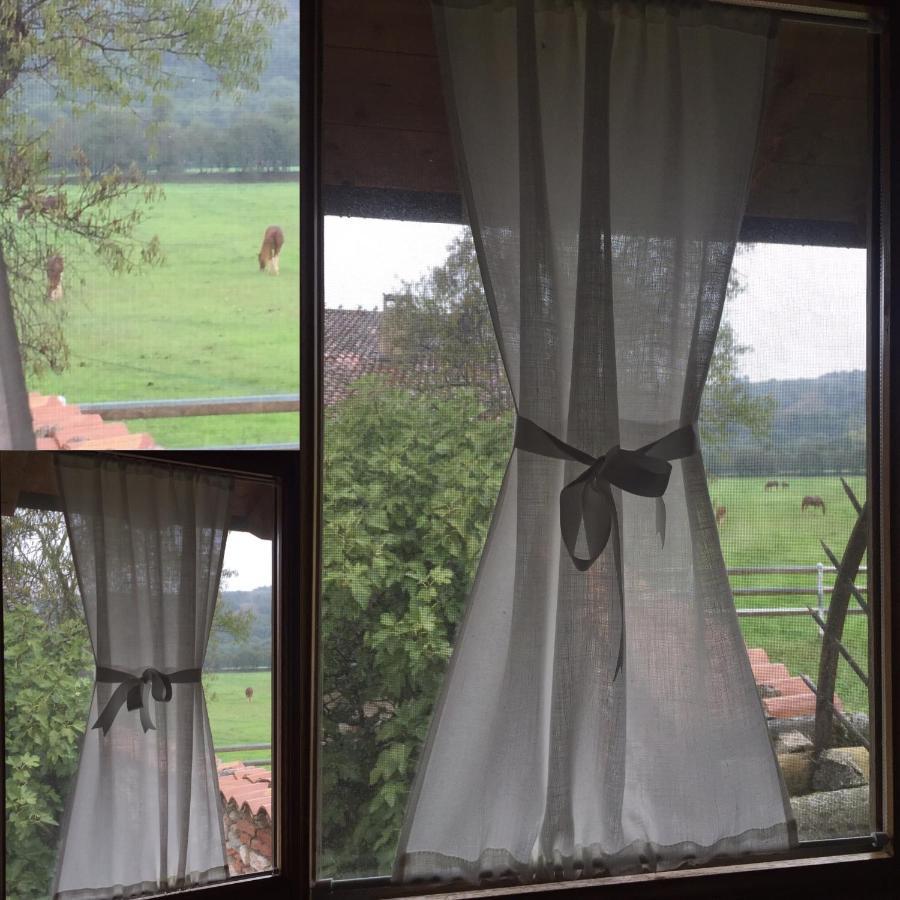 ロナート Antico Cascinale Lombardo Bed & Breakfast エクステリア 写真